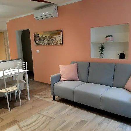 Cozy Coccagna